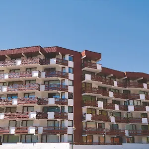 https://maeva-le-schuss.hotels-rhonealpes.com