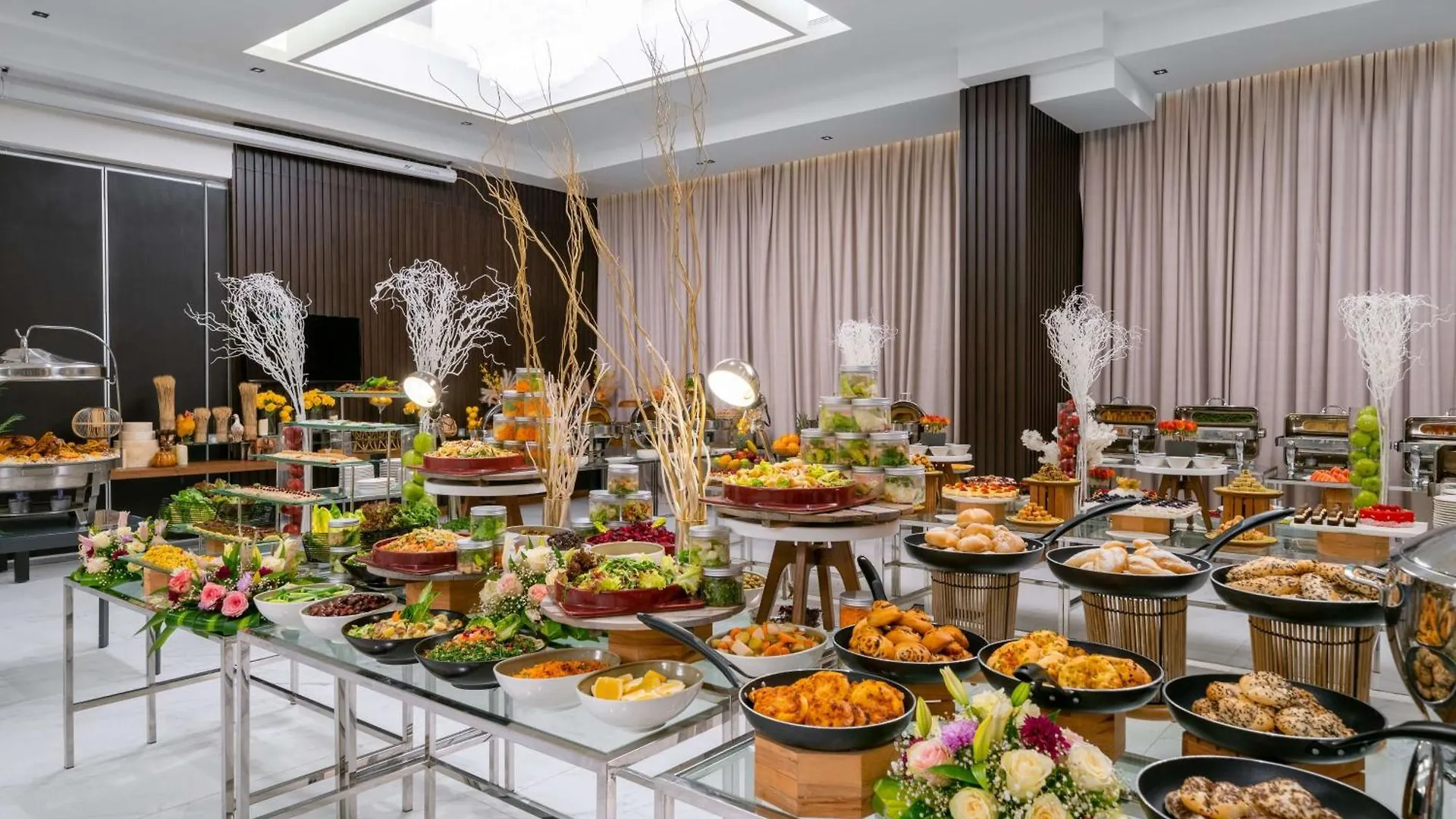 Radisson Blu Hotel Riyadh Qurtuba 4*,  ערב הסעודית